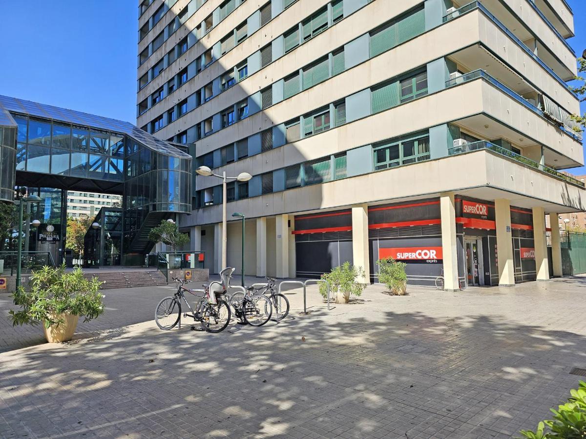 Apartamentos Las Ciencias V Valencia Kültér fotó